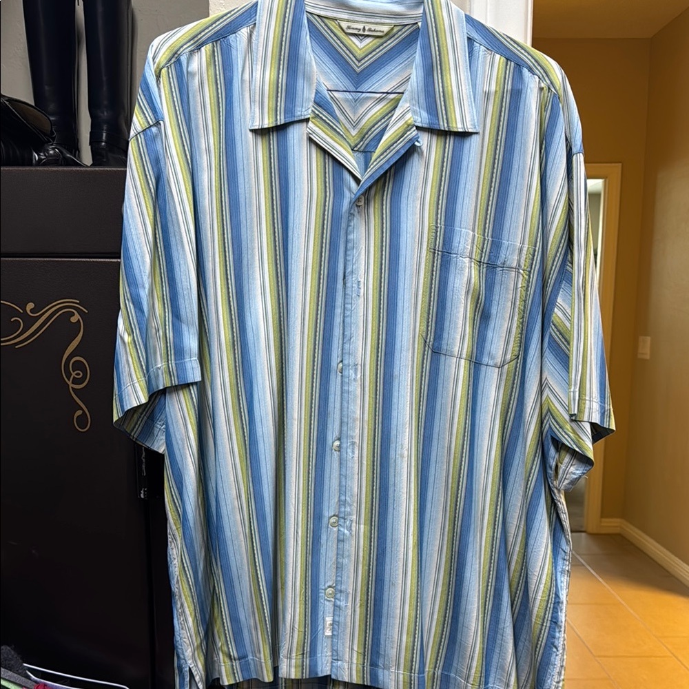 Tommy Bahama Blue and Green Casual Button Down Shirt